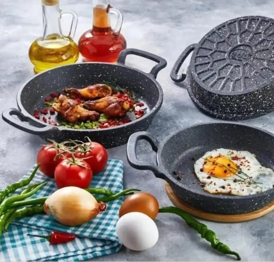 Döküm Sahan Tava: Dayanıklı ve Eşit Isı Dağılımı Sağlayan Mutfak Gereci