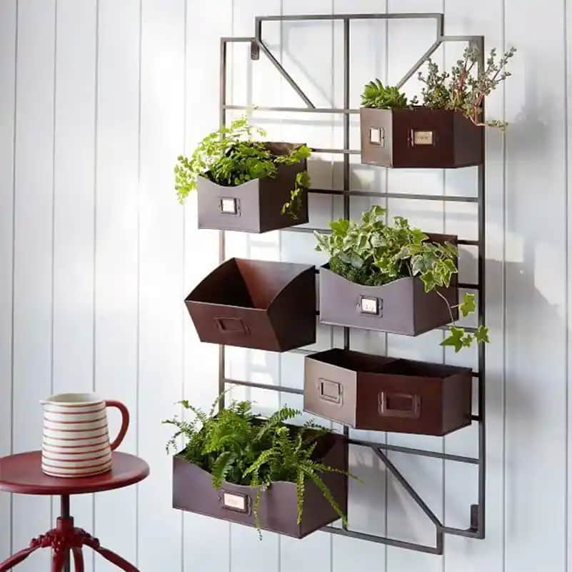 Duvara Monte Çiçeklik Modelleri ile Dekorasyonda Şıklık ve İşlevsellik Sağlama