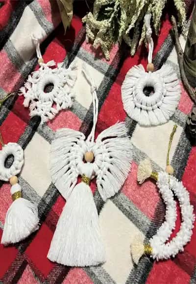 El Yapımı Oda Süsleri ile Mekânlarınızı Kişisel ve Sıcak Hale Getirin