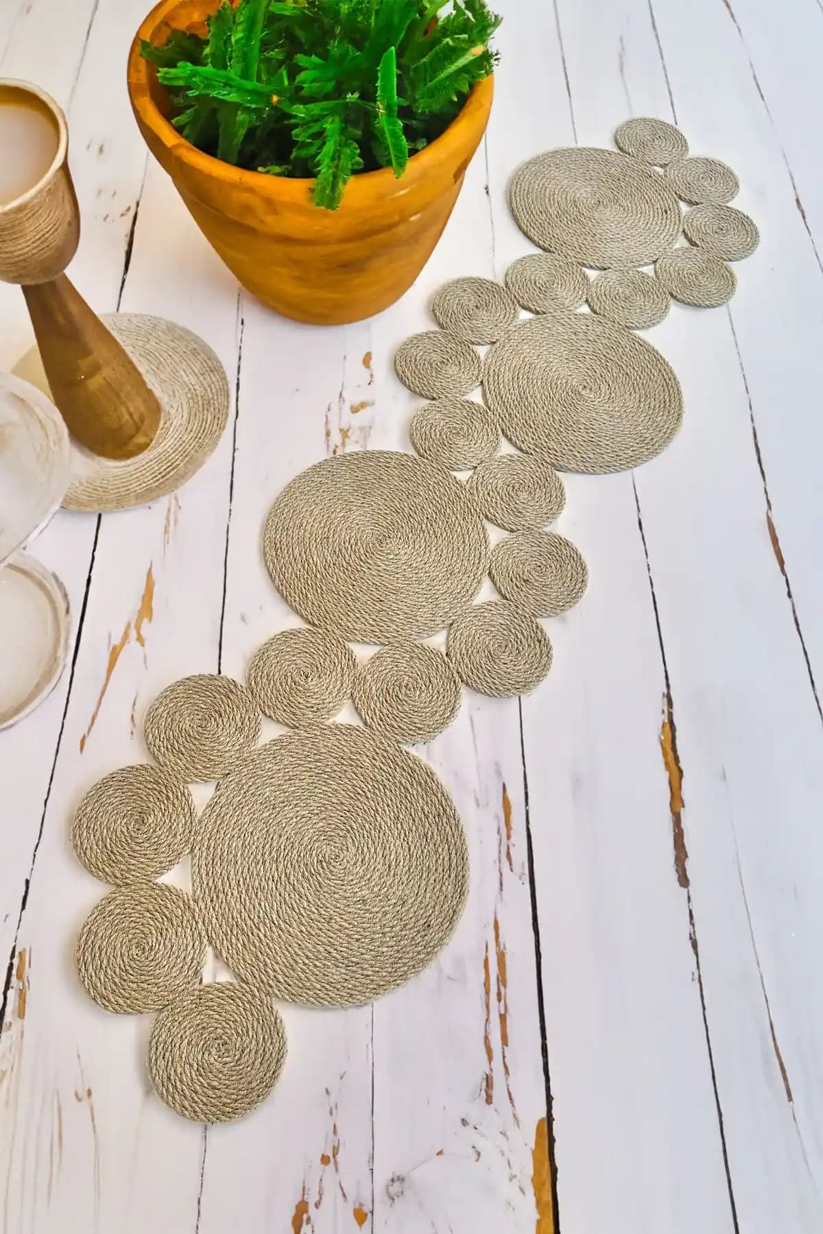 El Yapımı Runner ile Dekorasyonda Zarafet ve Özgünlük Yaratın