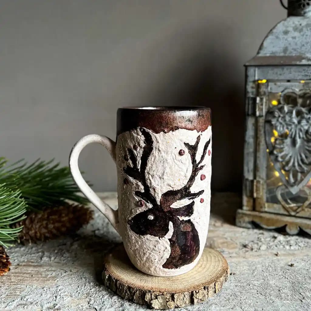 El Yapımı Seramik Kupalar ile Dekorasyonda Özgünlük ve Sıcaklık Yaratın