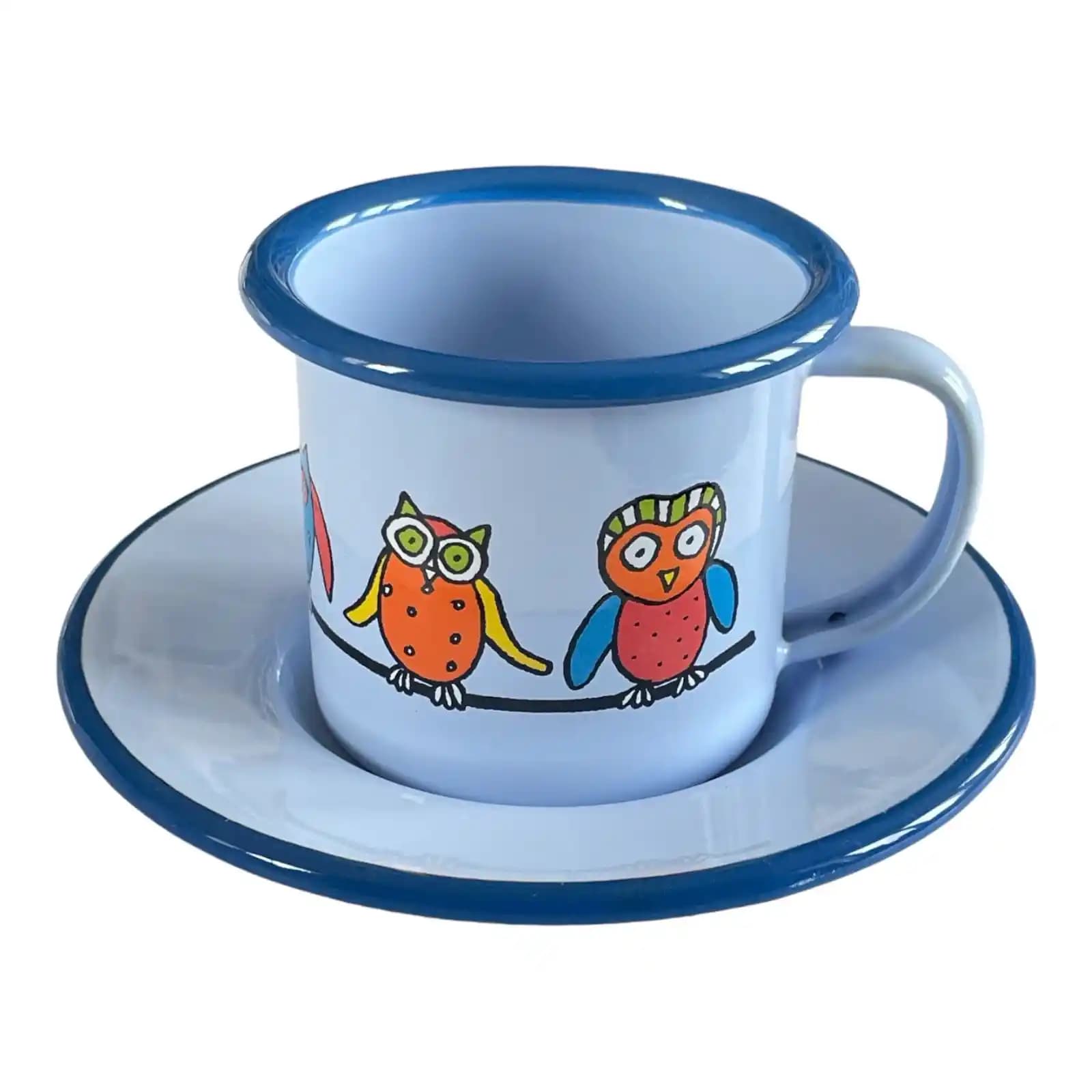 Emaye fincanlar ile ev dekorasyonunda zarif ve fonksiyonel detaylar sağlayın