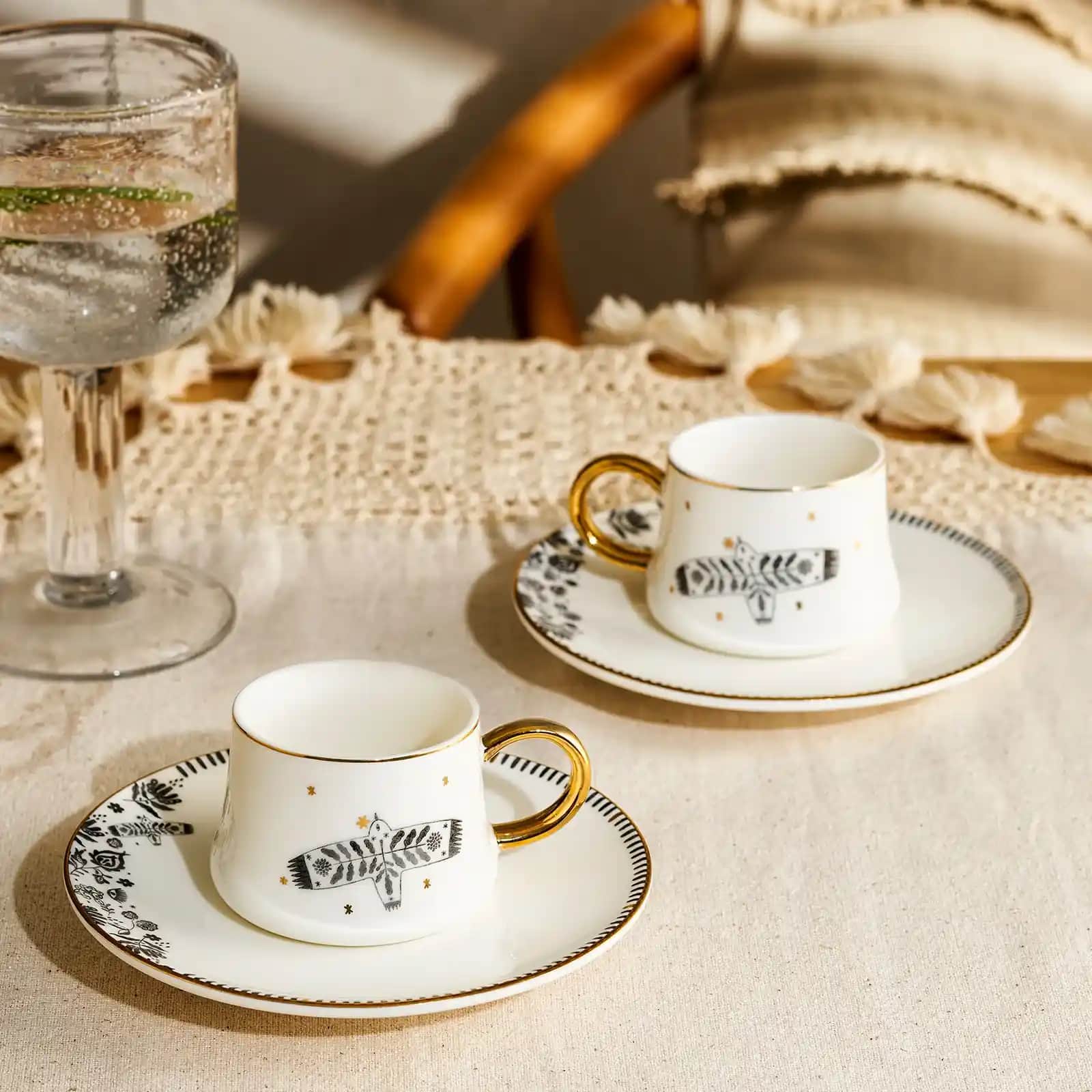 Emsan Kuşlu Fincanlarla Dekorasyonunuza Zarif ve Fonksiyonel Bir Dokunuş Katın