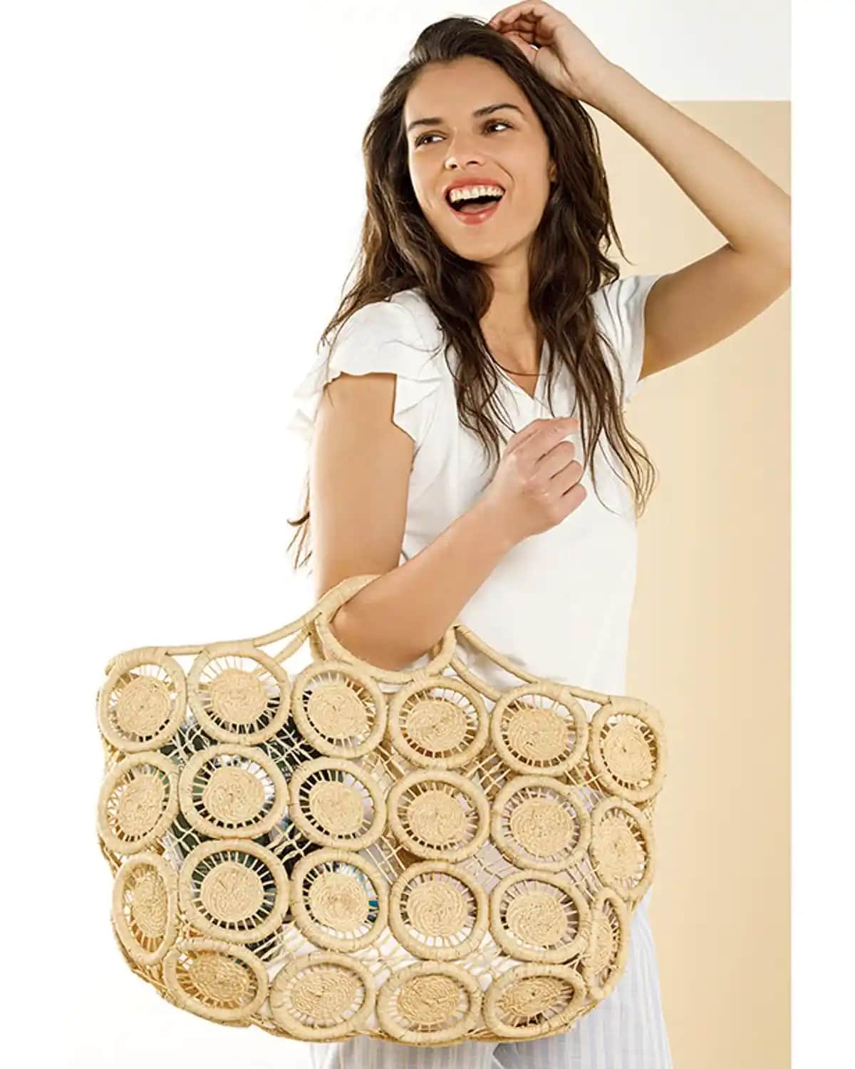 English Home Hasır Çanta Koleksiyonu ile Evinize Doğal Şıklık Katın