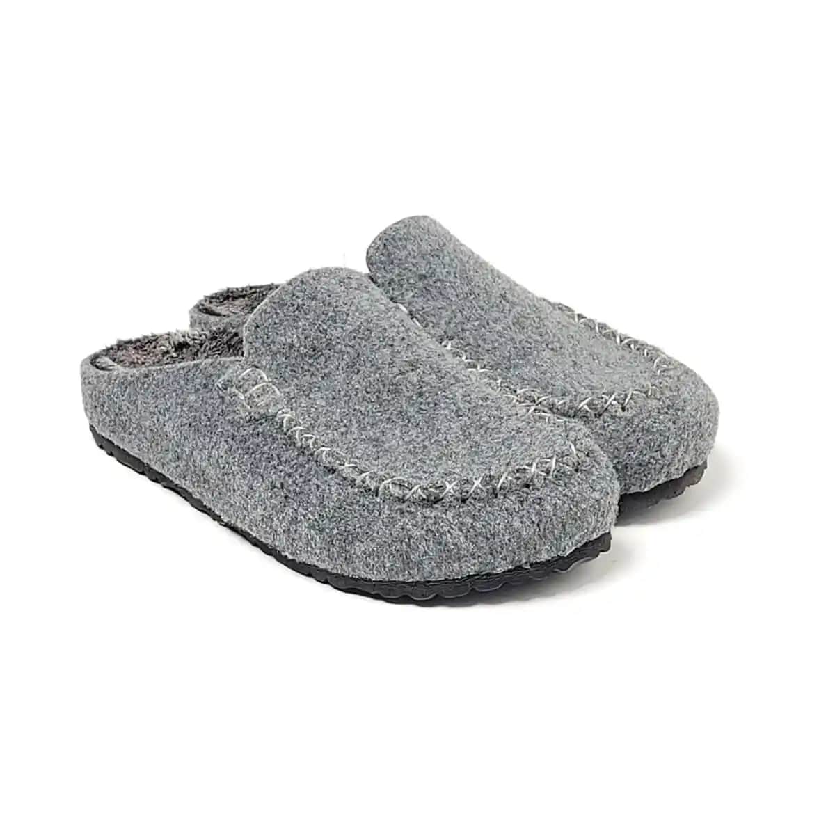 Erkek Keçe Terlikleri: Konfor ve Şıklığın Modern Ev Dekorasyonundaki Yeri