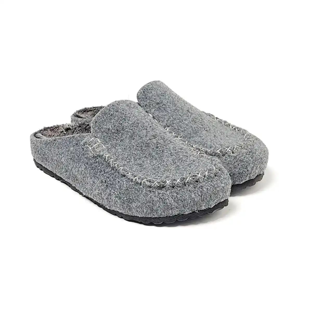 Erkek Keçe Terlikleri: Konfor ve Şıklığın Modern Ev Dekorasyonundaki Yeri