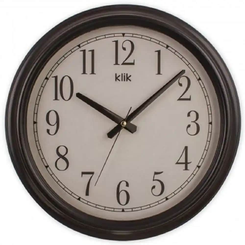 Ev Dekorasyonuna Uygun Modern ve Şık Duvar Saatleri Seçenekleri ve Trendler