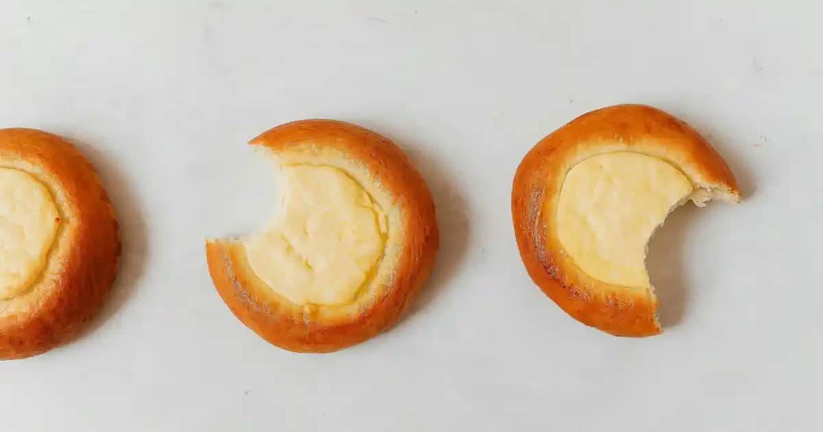 Fenerbahçe Sokak Tabelası: Şehirde Sporun ve Kimliğin Sembolü ve Dekoratif Unsuru