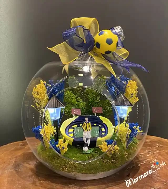 Fenerbahçe Temalı Teraryumlar: Spor Tutkusunu Estetikle Birleştiren Dekorasyon Ürünü