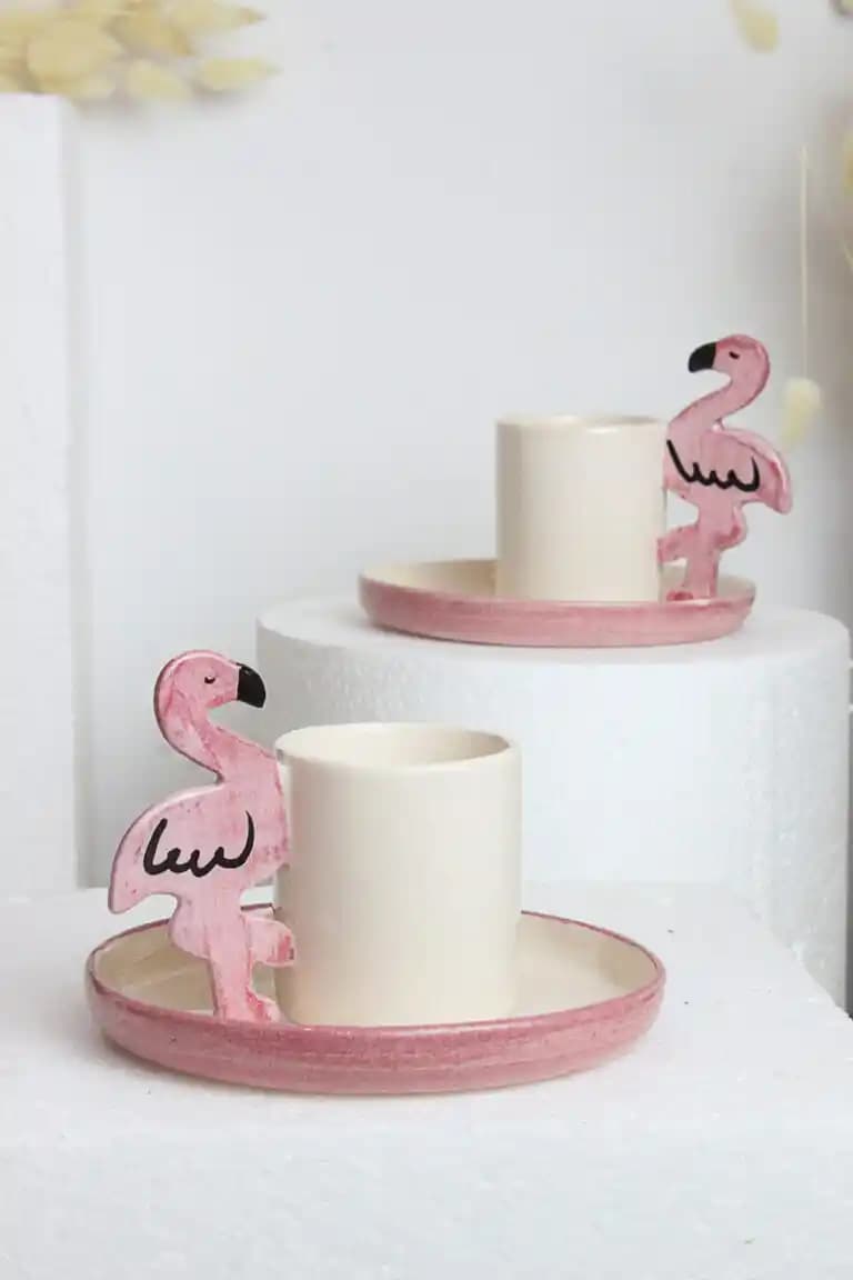 Flamingolu Kahve Fincanı Dekorasyonda Şıklık ve İşlevsellik İpuçları 2023