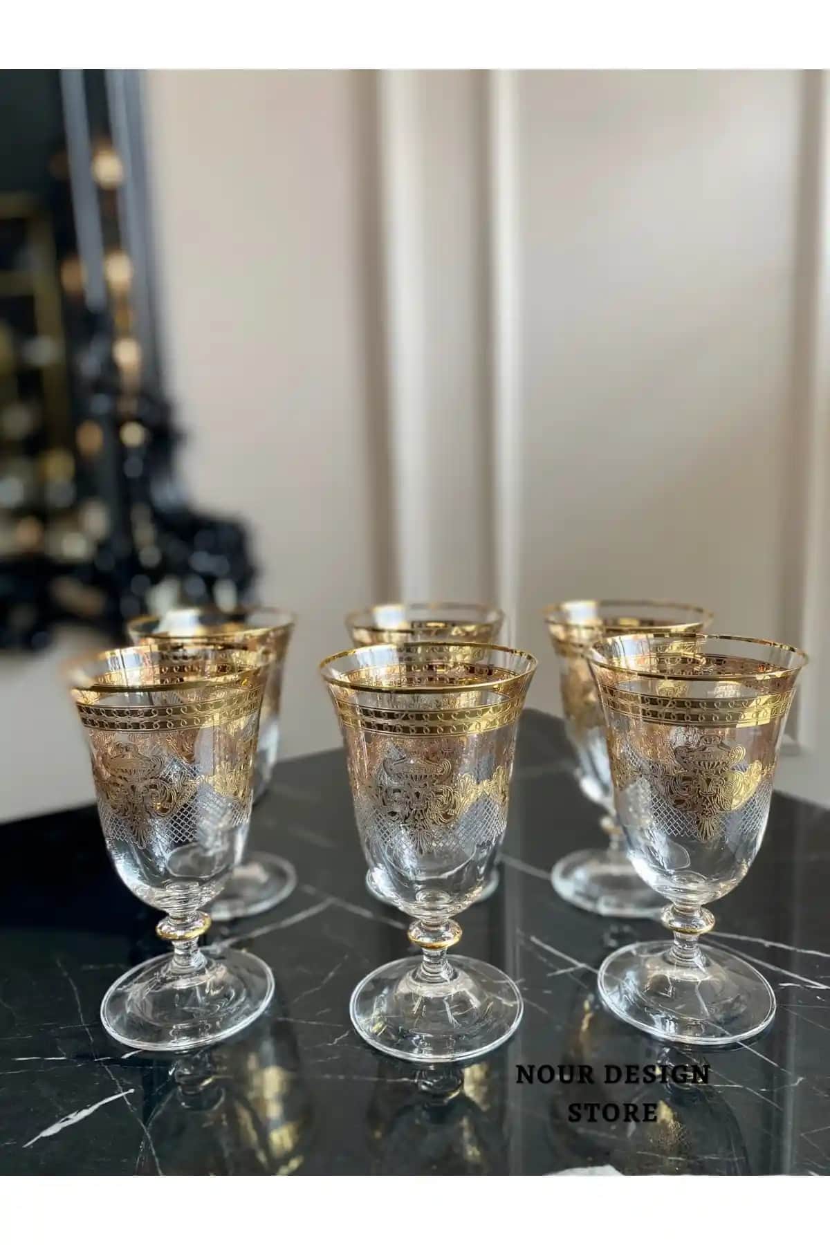 Gold Detaylı Su Takımlarıyla Sofralarınıza Şıklık ve Zarafet Katın