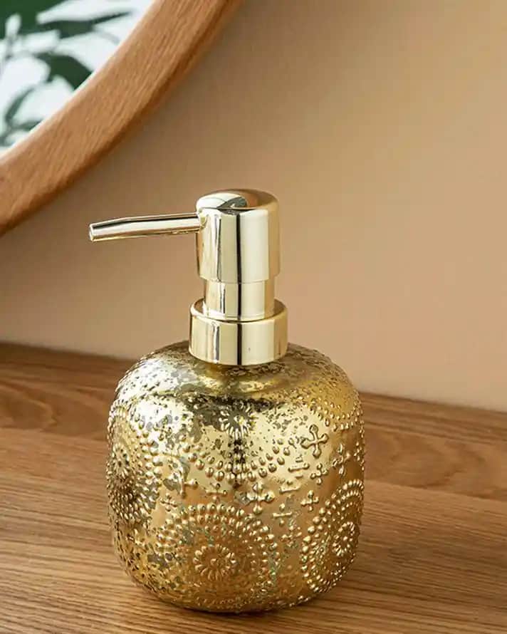 Gold Sıvı Sabunluklar ile Modern ve Şık Banyo ve Mutfak Dekorasyonu