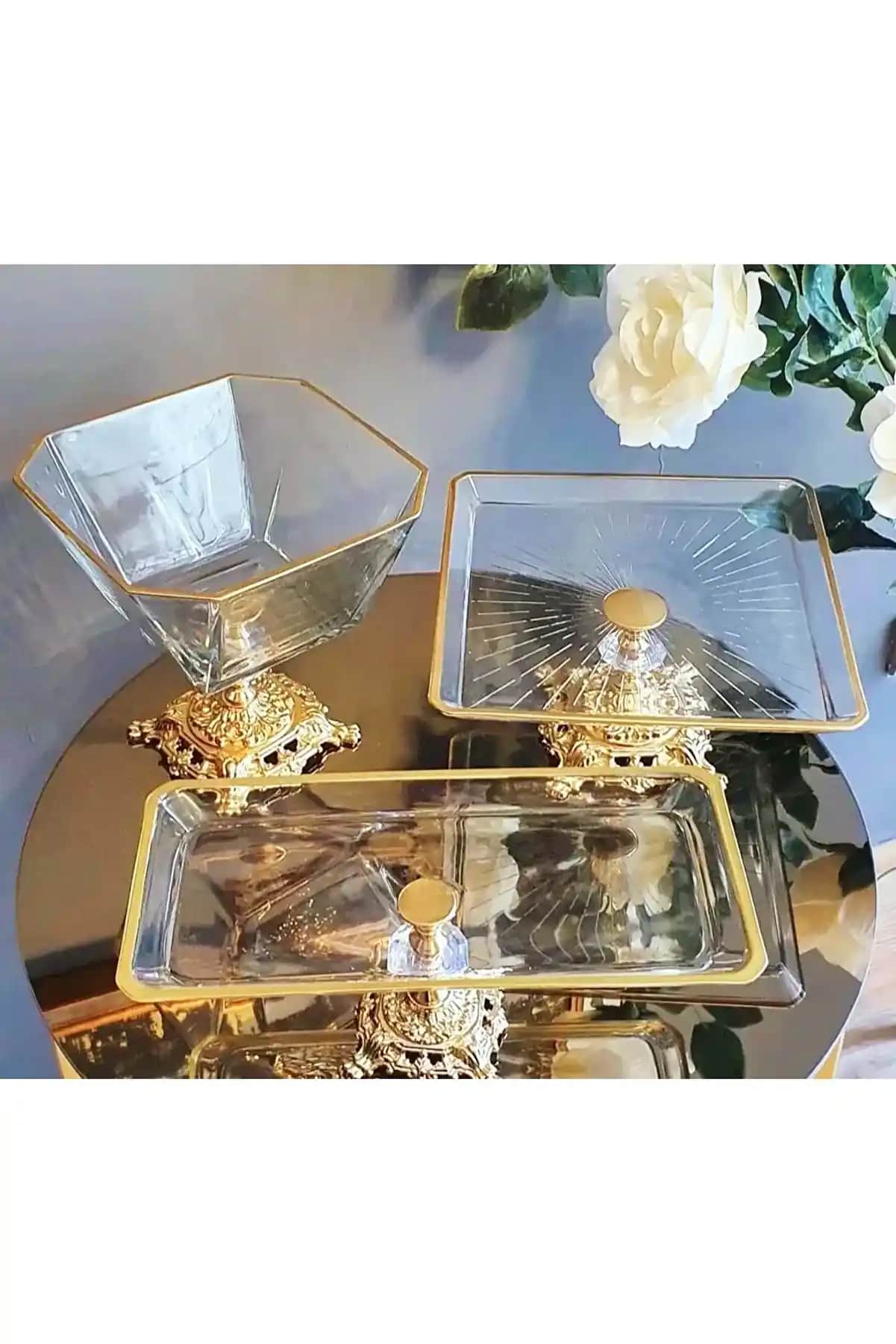 Gold Sunumluk Setleri ile Sofralarınıza Zarafet Katın Dekoratif ve Çok Amaçlı Kullanım Seçenekleri