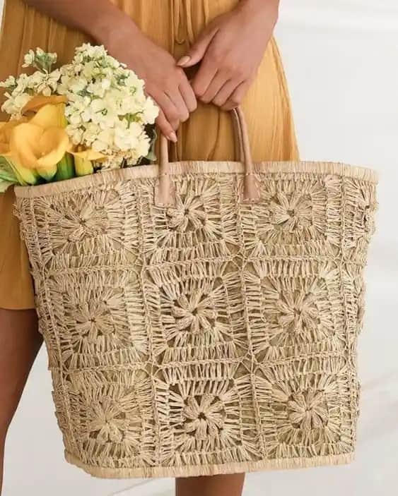 Hasır Çanta Modelleri: Bahar ve Yazın Şıklığını Yansıtan Trend Aksesuar Seçenekleri