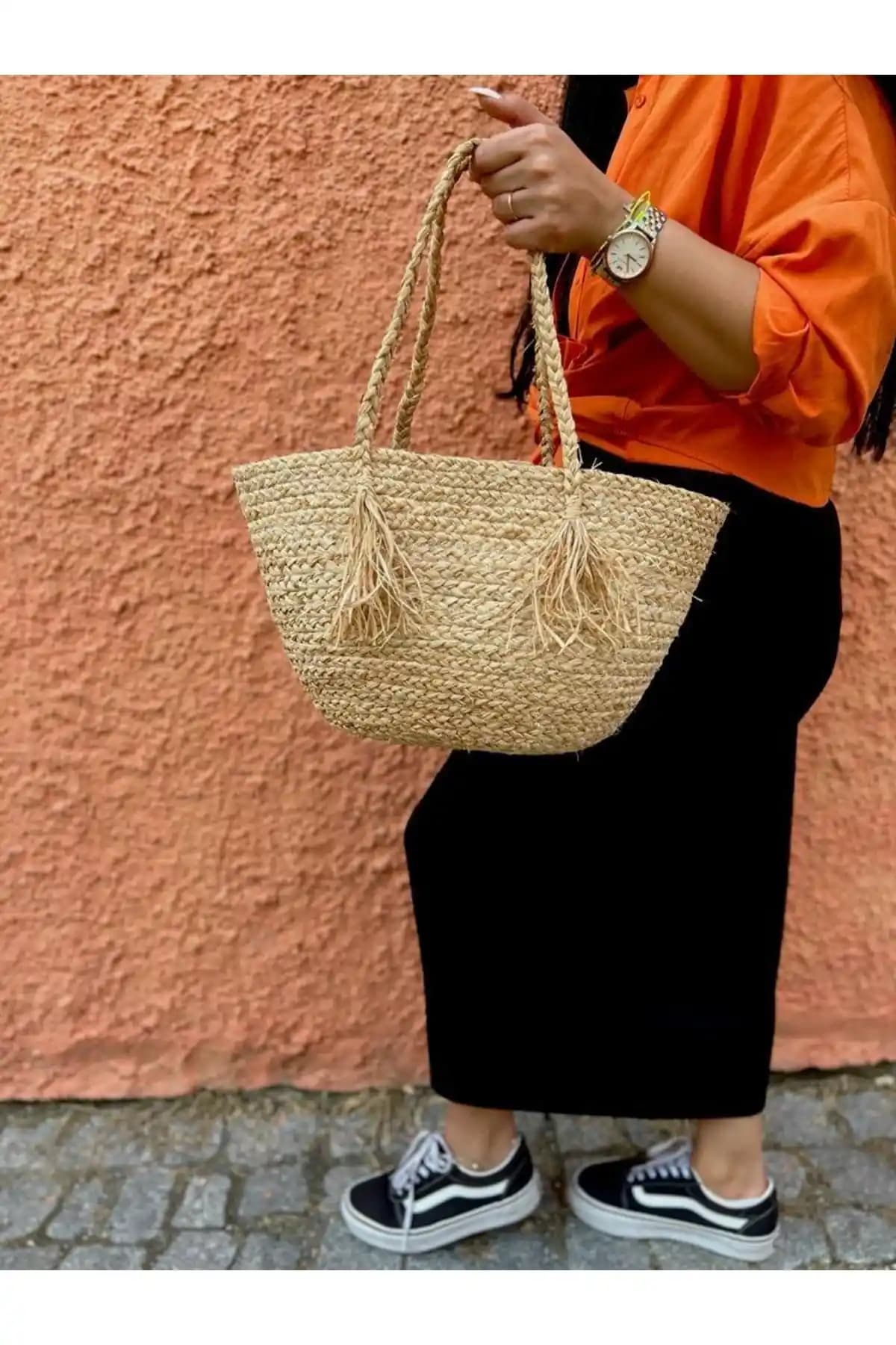 Hasır Çanta ve Plaj Dekorasyonunda Yazın En Trend Detayları