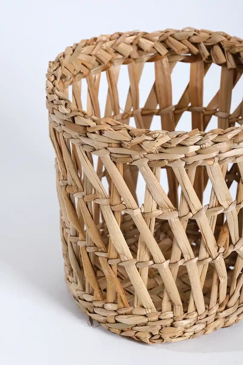 Hasır Çiçek Saksısı Dekorasyon Trendleri ve Sürdürülebilir Kullanım İpuçları