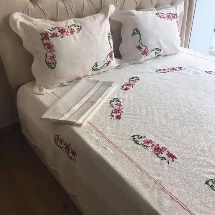 Hazır Pike Takımlarıyla Modern ve Şık Yatak Odası Dekorasyonu Rehberi