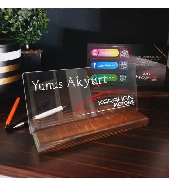 Hediyelik Büro Malzemeleri ile Ofis Dekorasyonunu Şık ve İşlevsel Hale Getirin