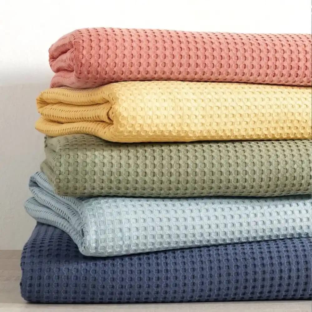 Hermes Havlu ile Ev Dekorasyonunda Şıklık ve Konforun Buluşması