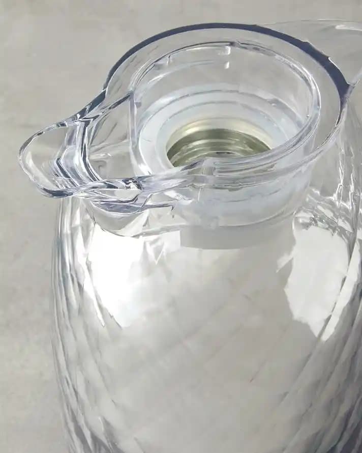 İçeri Cam Termoslar ile Ev Dekorasyonunda Estetik ve Fonksiyonellik İpuçları