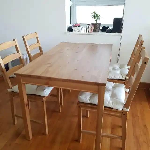 İkea Jokkmokk Serisi: Doğal ve Şık Mobilyalarla Modern Dekorasyon Çözümleri