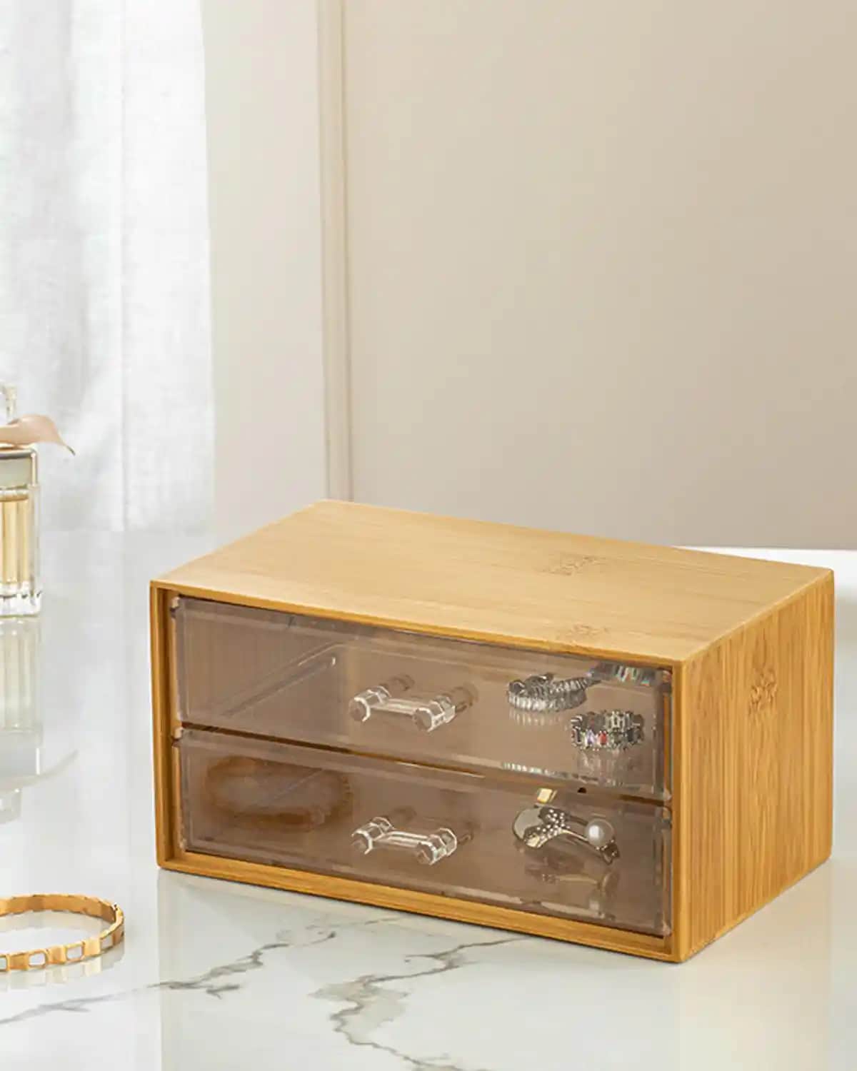 İki Katlı Organizerlerle Alanınızı Maksimum Verimlilikle Düzenleyin ve Dekorasyonunuzu Geliştirin