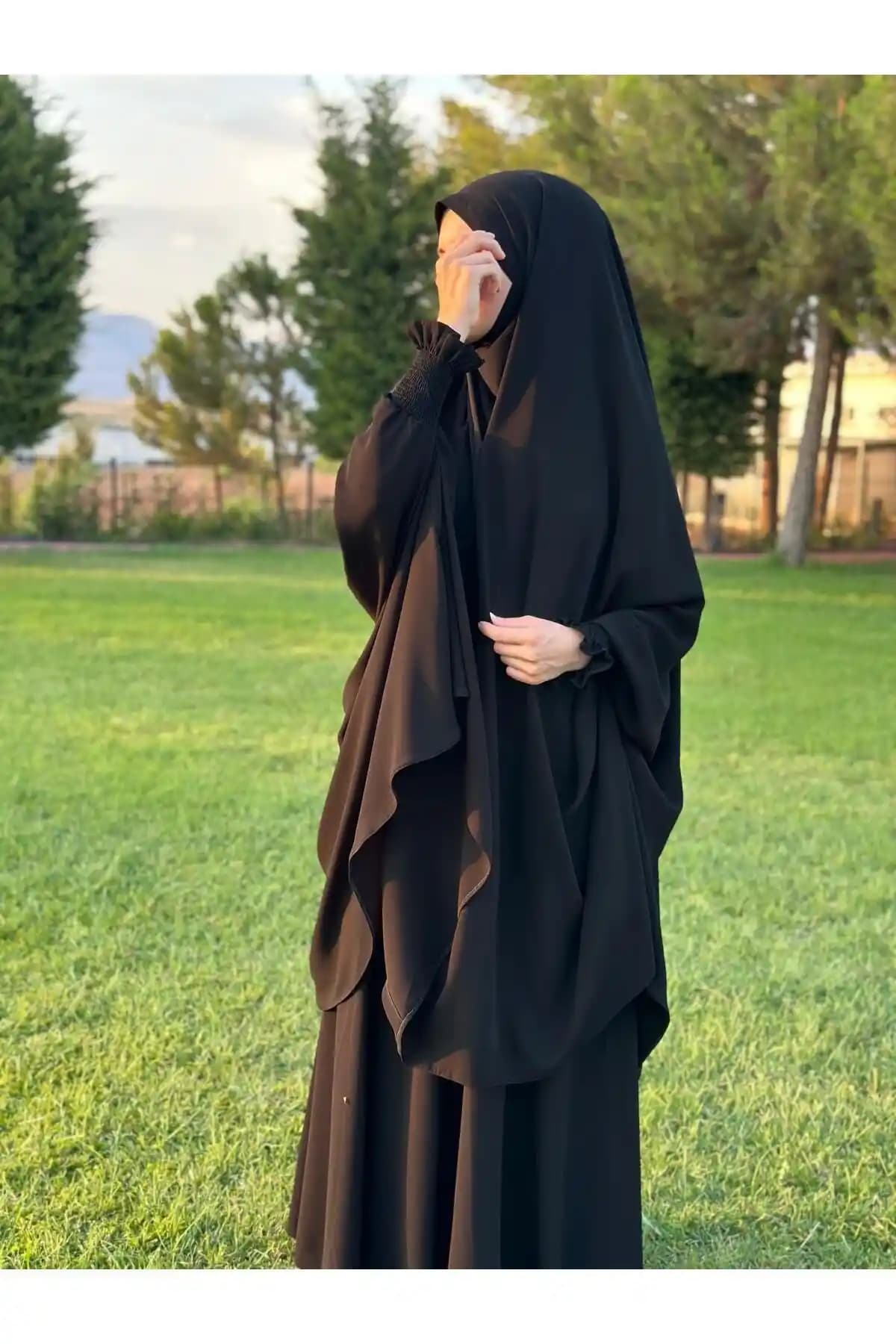 İki Parça Çarşaf Modelleri ile Yatak Odası Dekorasyonunuzu Geliştirin