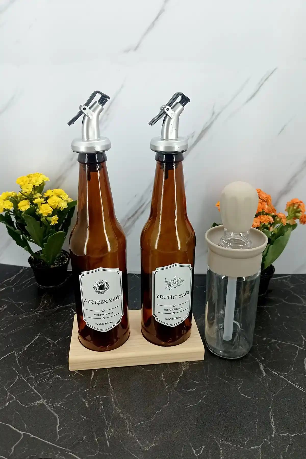 İkili Yağdanlıklar: Estetik ve Fonksiyonel Mutfak Saklama Çözümleri