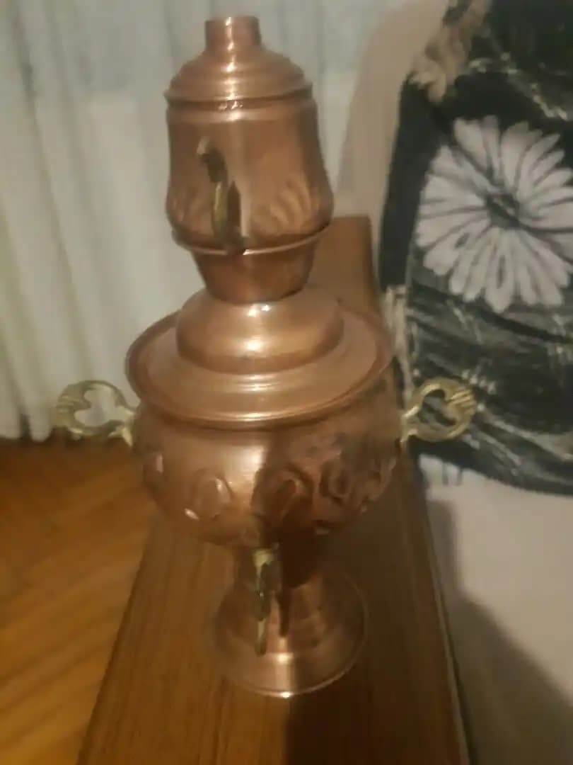 İkinci El Bakır Eşyalarla Dekorasyonda Şıklık ve İşlevselliğin Buluşması