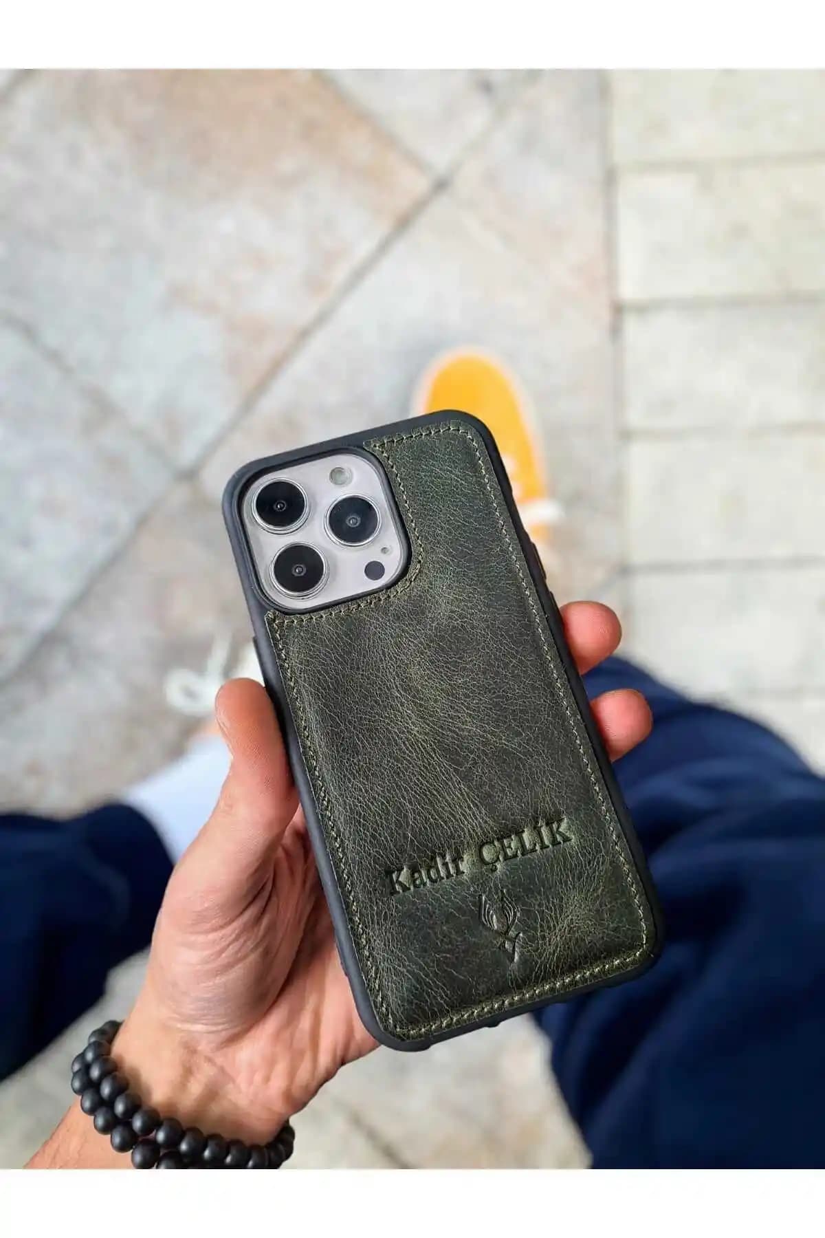 İsim Özel Kılıflar: Dekorasyonda Kişisel Dokunuş ve Mobilya Koruma Çözümleri