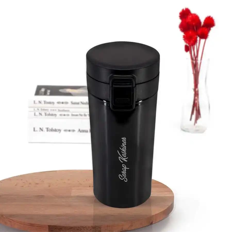 İsim Yazılı Termoslar: Dekorasyon ve İşlevselliği Bir Arada Sunan Pratik Seçenekler