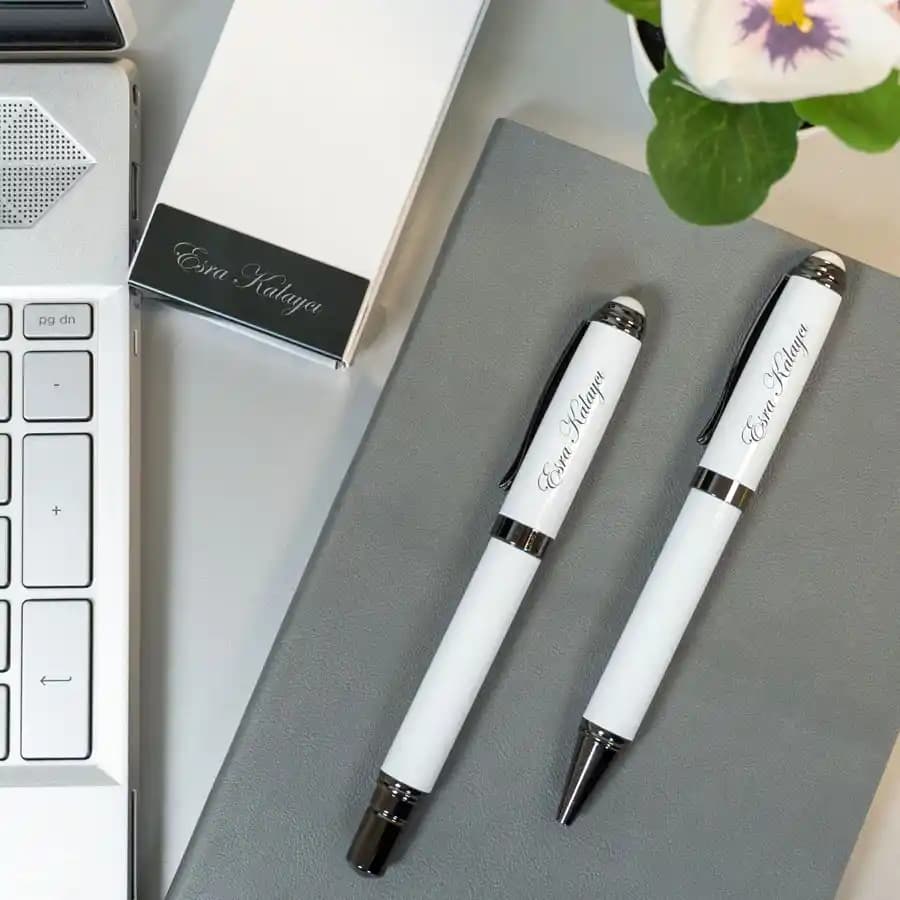 İsme Özel Kalemler ile Dekorasyonda Kişisel ve Şık Dokunuşlar