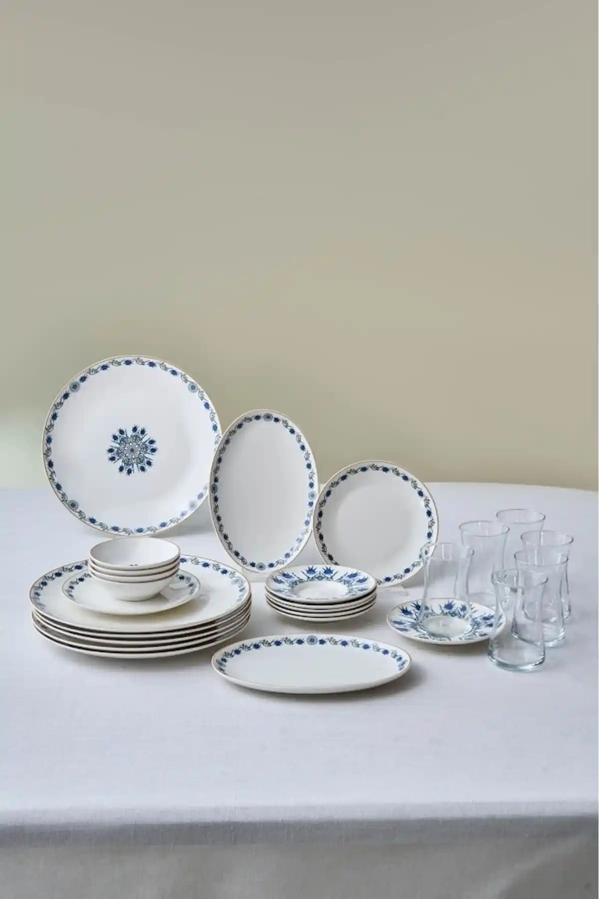 İznik Kahvaltı Takımlarıyla Hem Estetik Hem de Fonksiyonel Ev Dekorasyonu