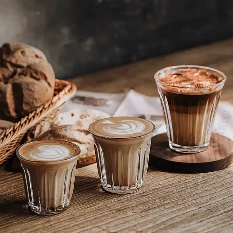 Kafe Bardakları Dekorasyon ve Mobilya Uyumu İçin Profesyonel Rehber