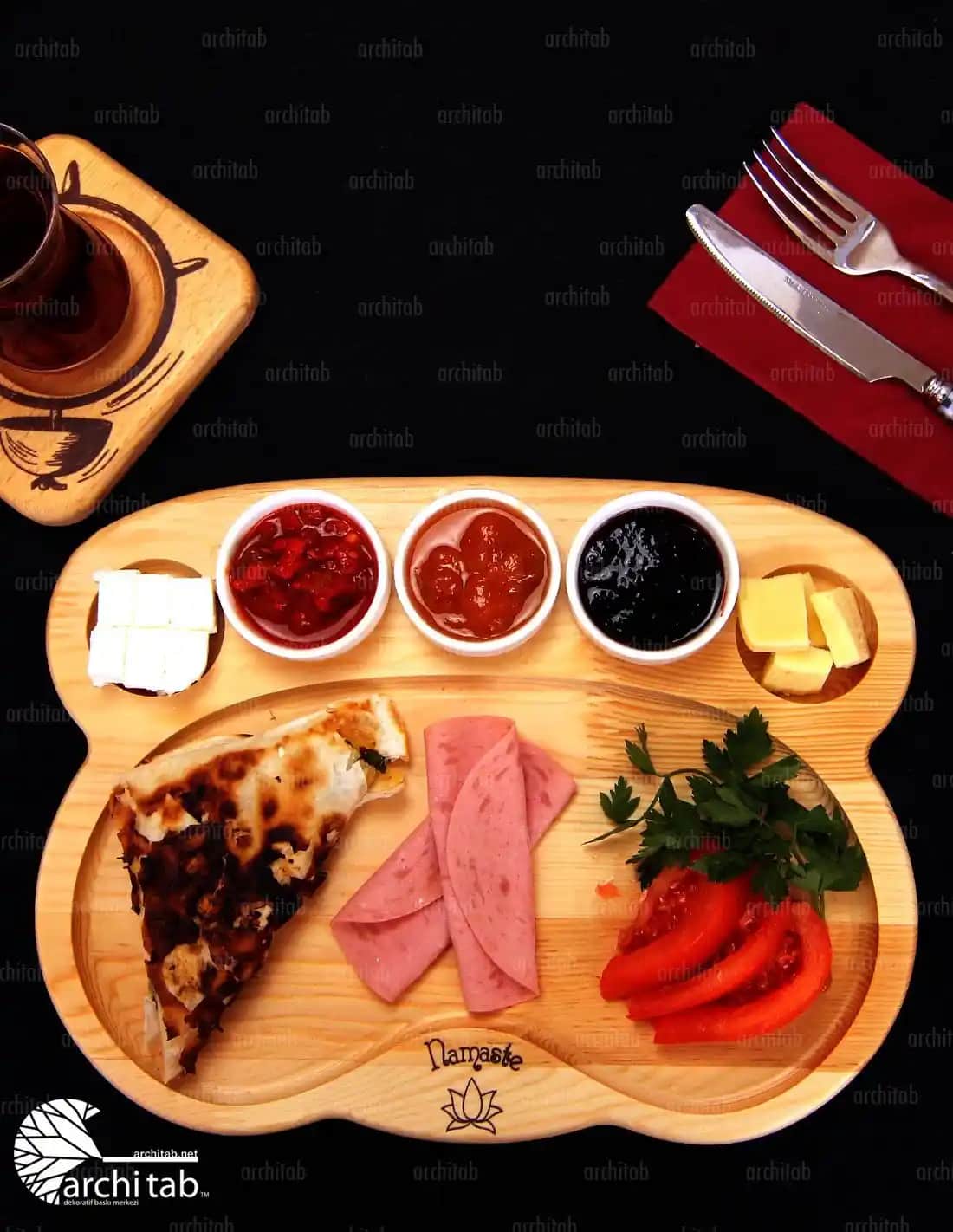 Kafe Sunum Tabakları: Estetik ve İşlevselliğin Modern Tasarımı ve Malzeme Seçenekleri