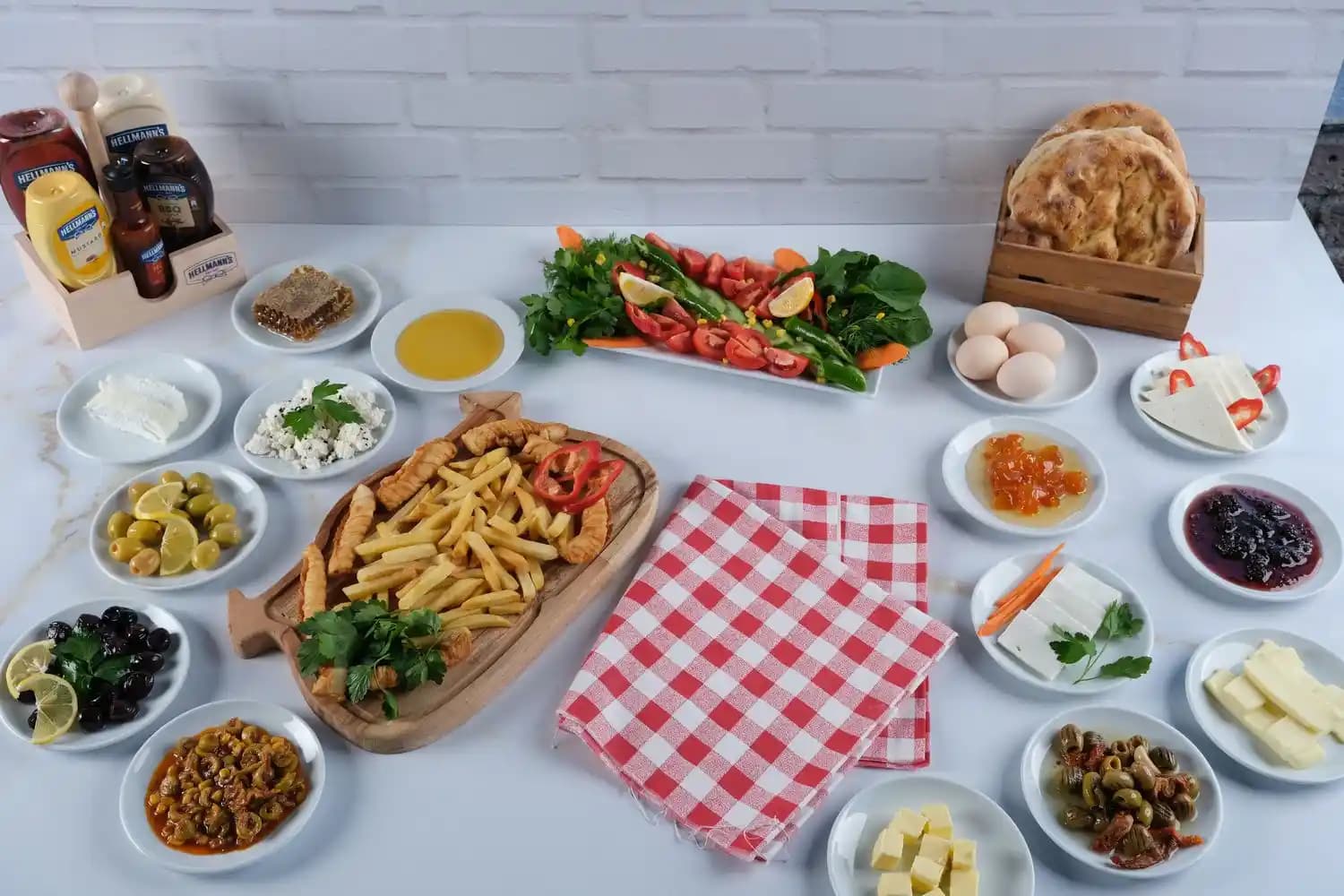 Kahvaltı Ürünleri ve Dekorasyonuyla Güne Enerjik Başlangıç İçin İpuçları