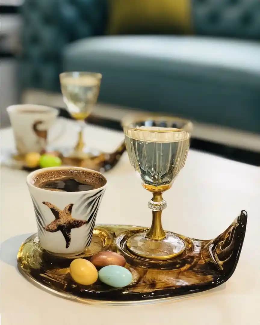 Kahve Sunumu: Estetik ve Zarafetle Unutulmaz Kahve Deneyimleri Yaratma Rehberi