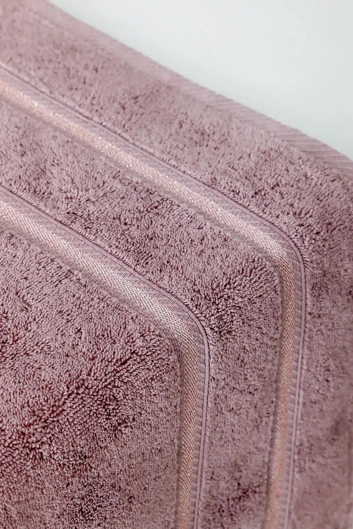 Kaliteli Havlu Seçimiyle Dekorasyon ve Konforu Bir Arada Yakalayın