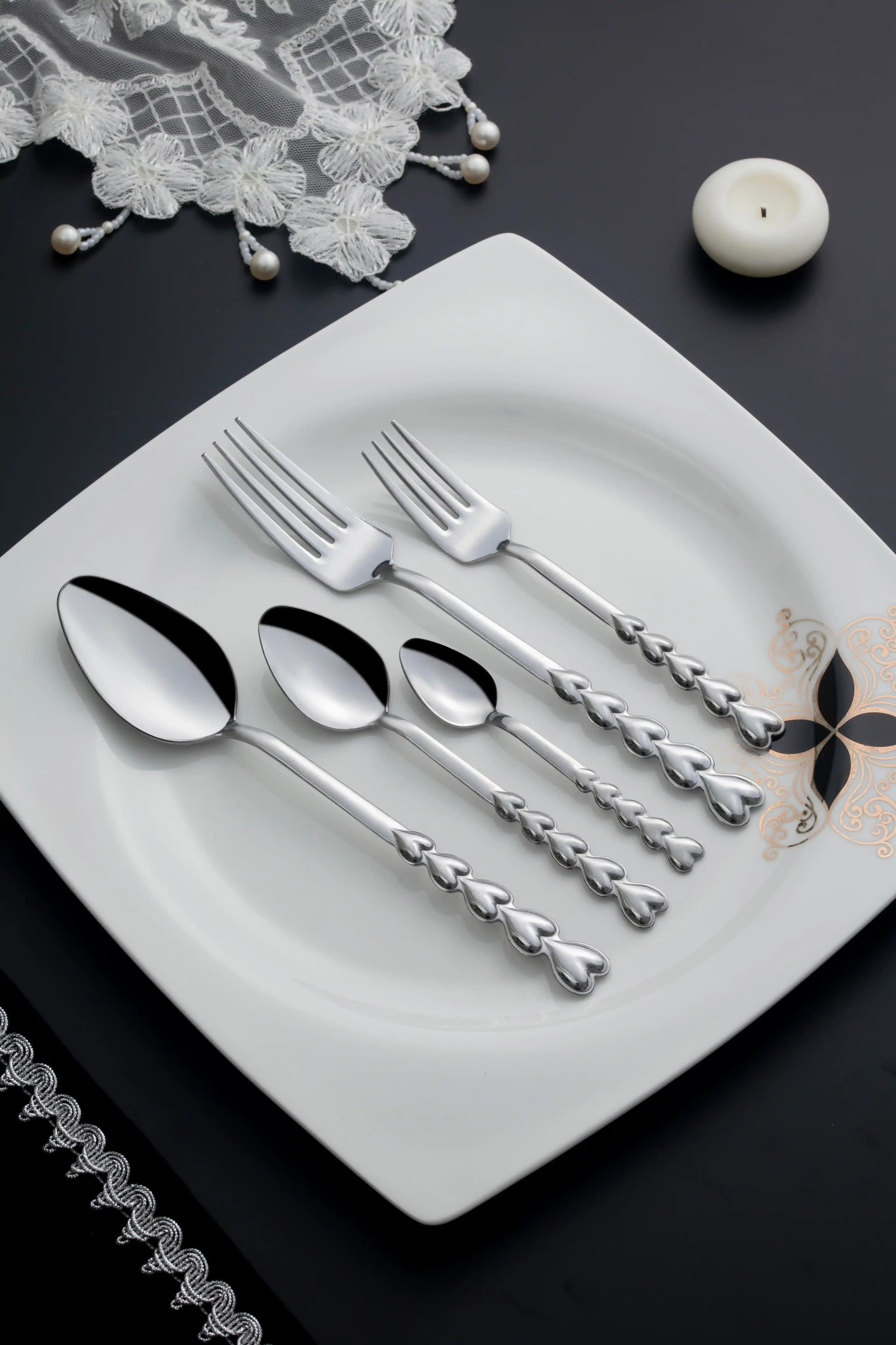 Kalpli Kaşık Dekorasyon ve Kullanım İpuçlarıyla Sıcak Bir Mutfak Atmosferi Yaratın