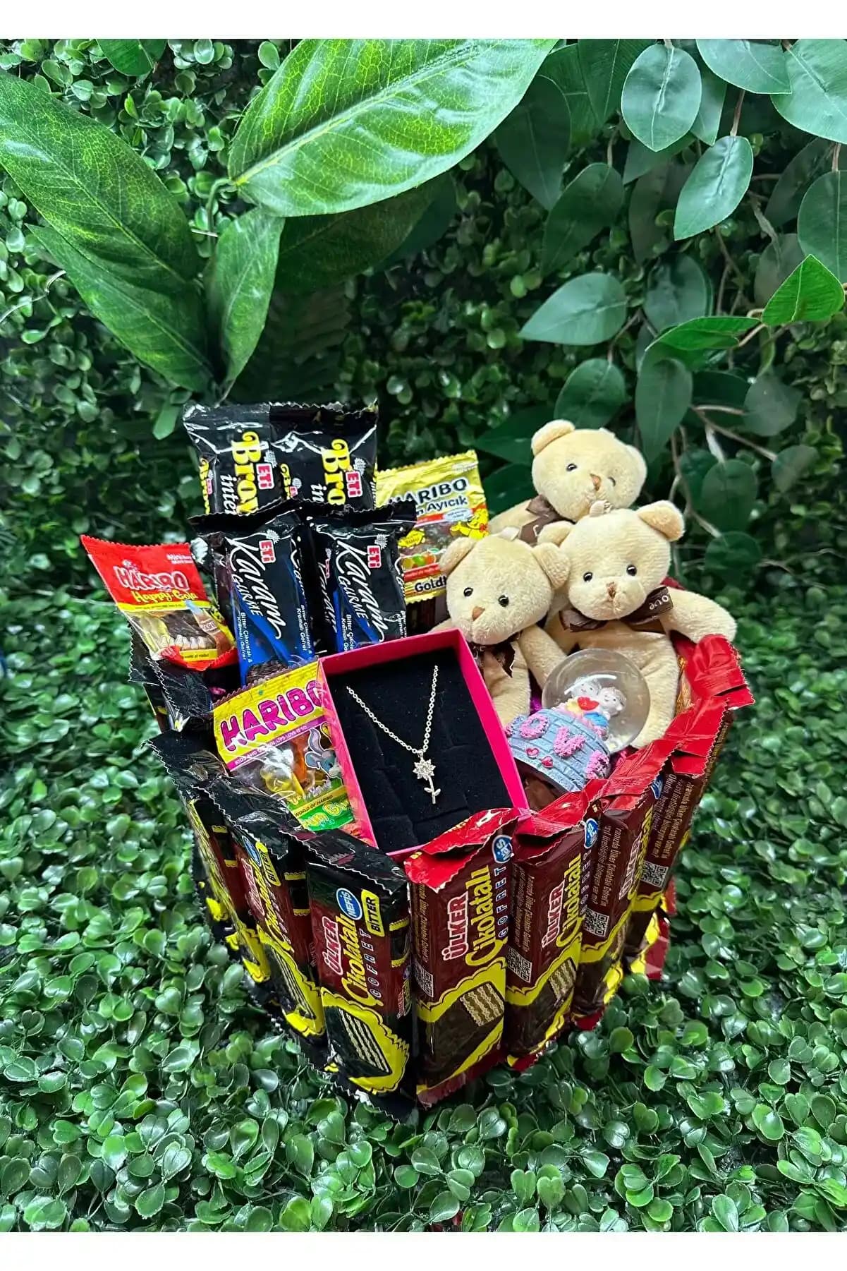 Kar Küreli Hediye Kutuları: Kışın En Güzel ve Anlamlı Sürprizler için Rehber