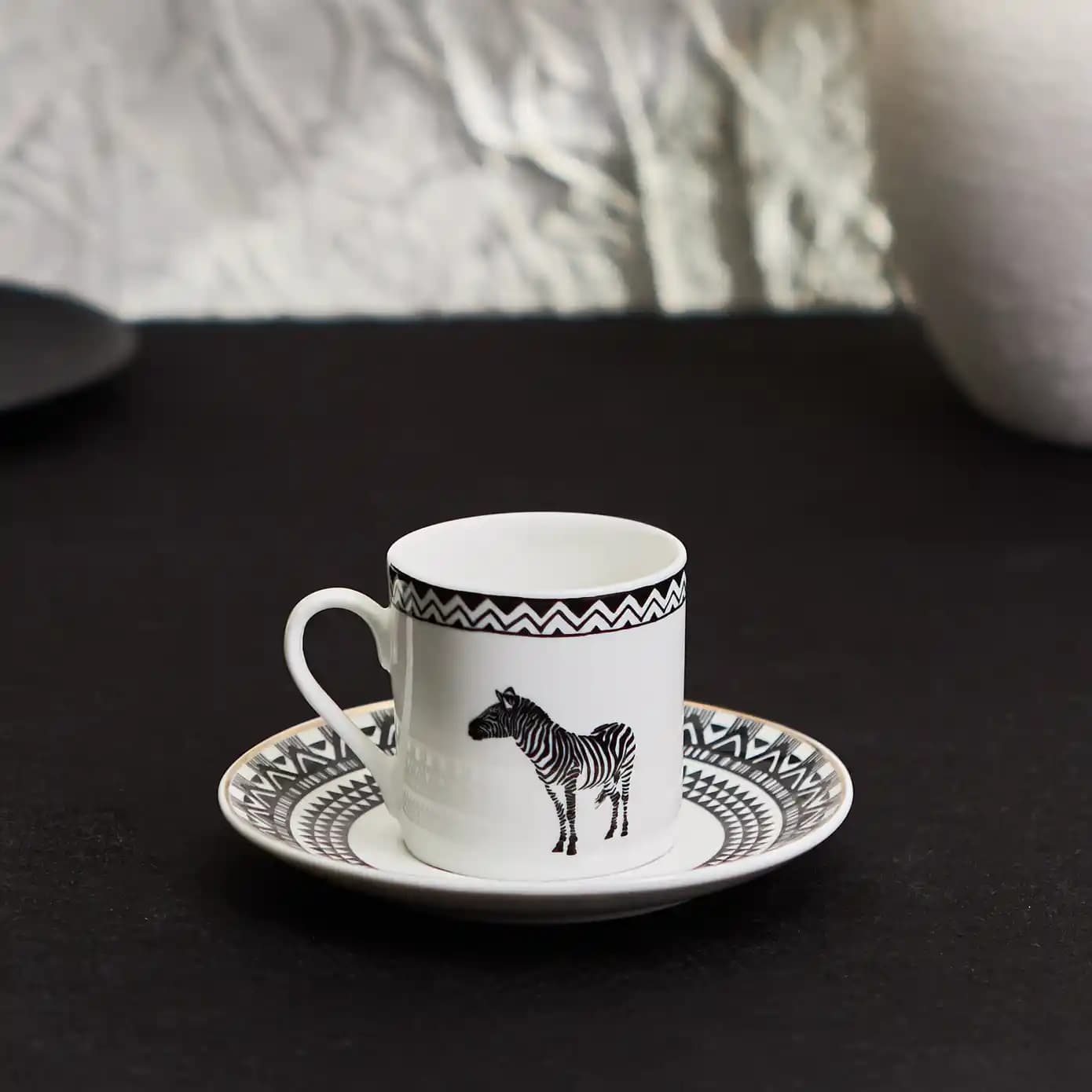 Karaca fil desenli kahve fincanlarıyla ev dekorasyonunuza zarafet katın