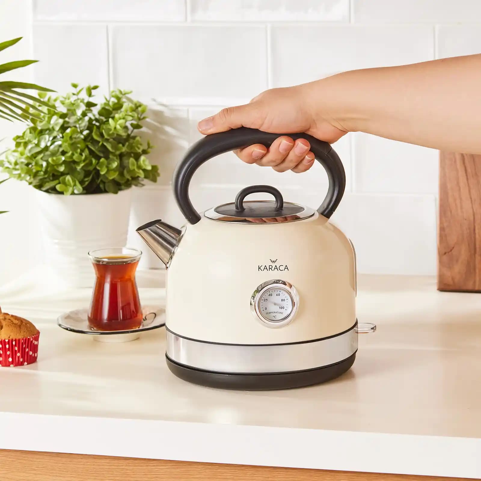 Karaca Kettle ile Evlerinize Şıklık Katın Modern ve Fonksiyonel Dekorasyon Seçenekleri