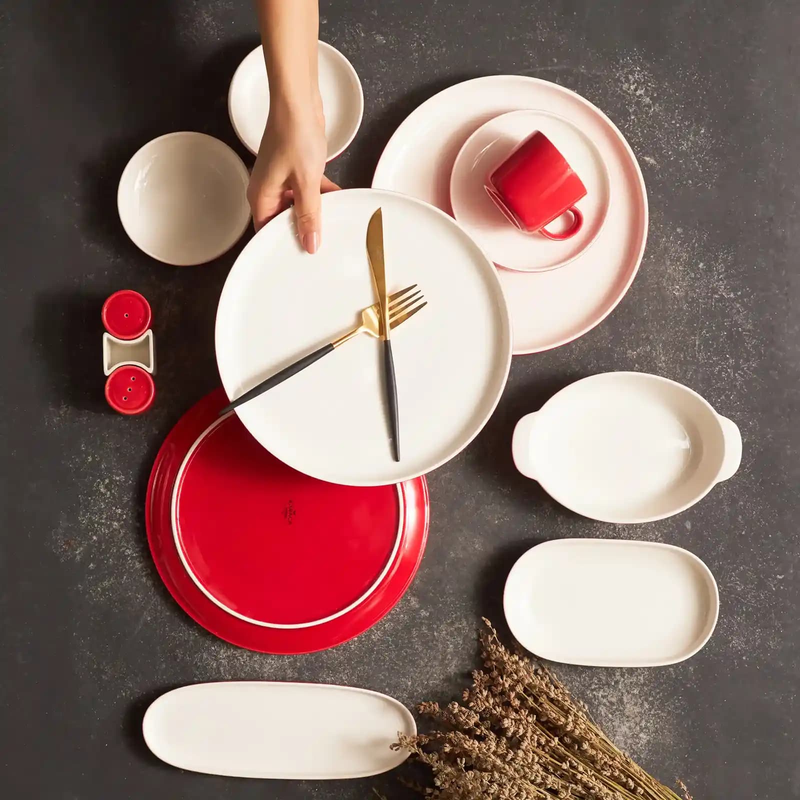 Karaca Nordic Koleksiyonu: Modern ve Şık Dekorasyon ve Mobilya Seçenekleri