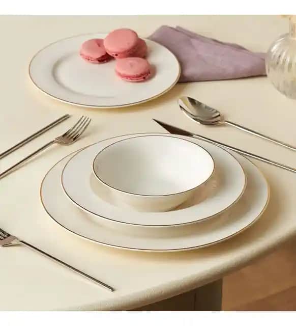Karaca Rebeca Porselen 24 Parça 6 Kişilik Yemek Takımı Gold Şıklık ve Dayanıklılık