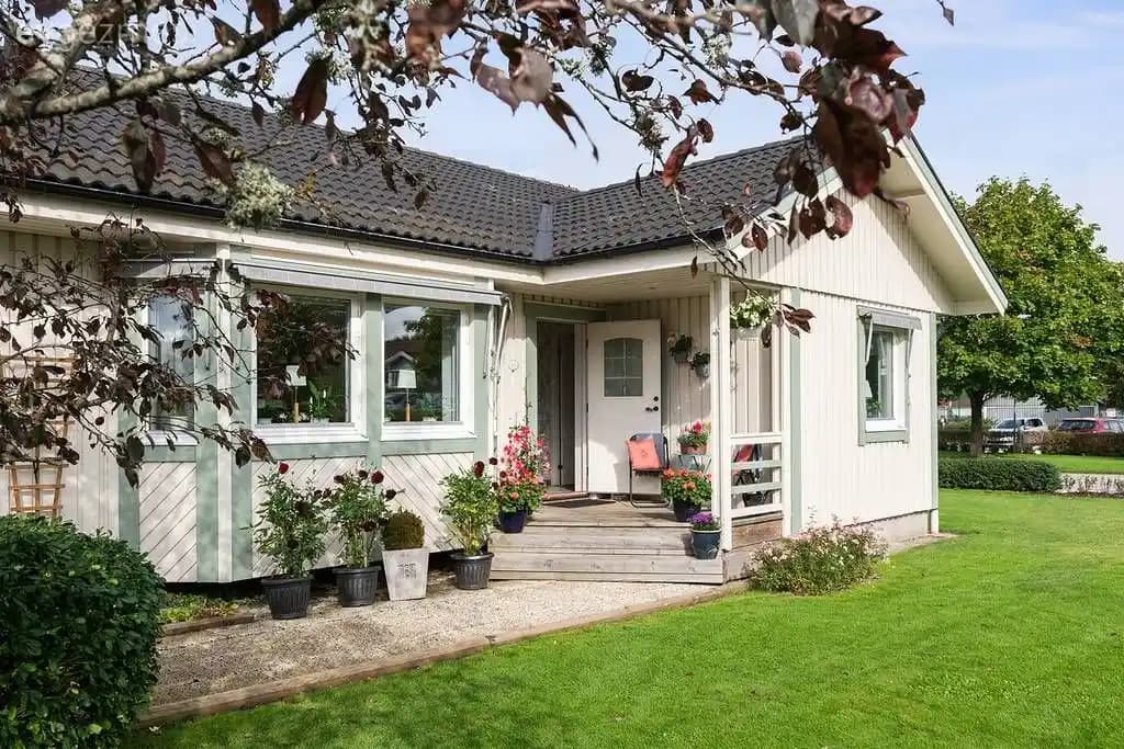 Kış Bahçeli Ev Dekorasyonu: Doğayla Uyumlu Estetik ve Fonksiyonel Tasarımlar