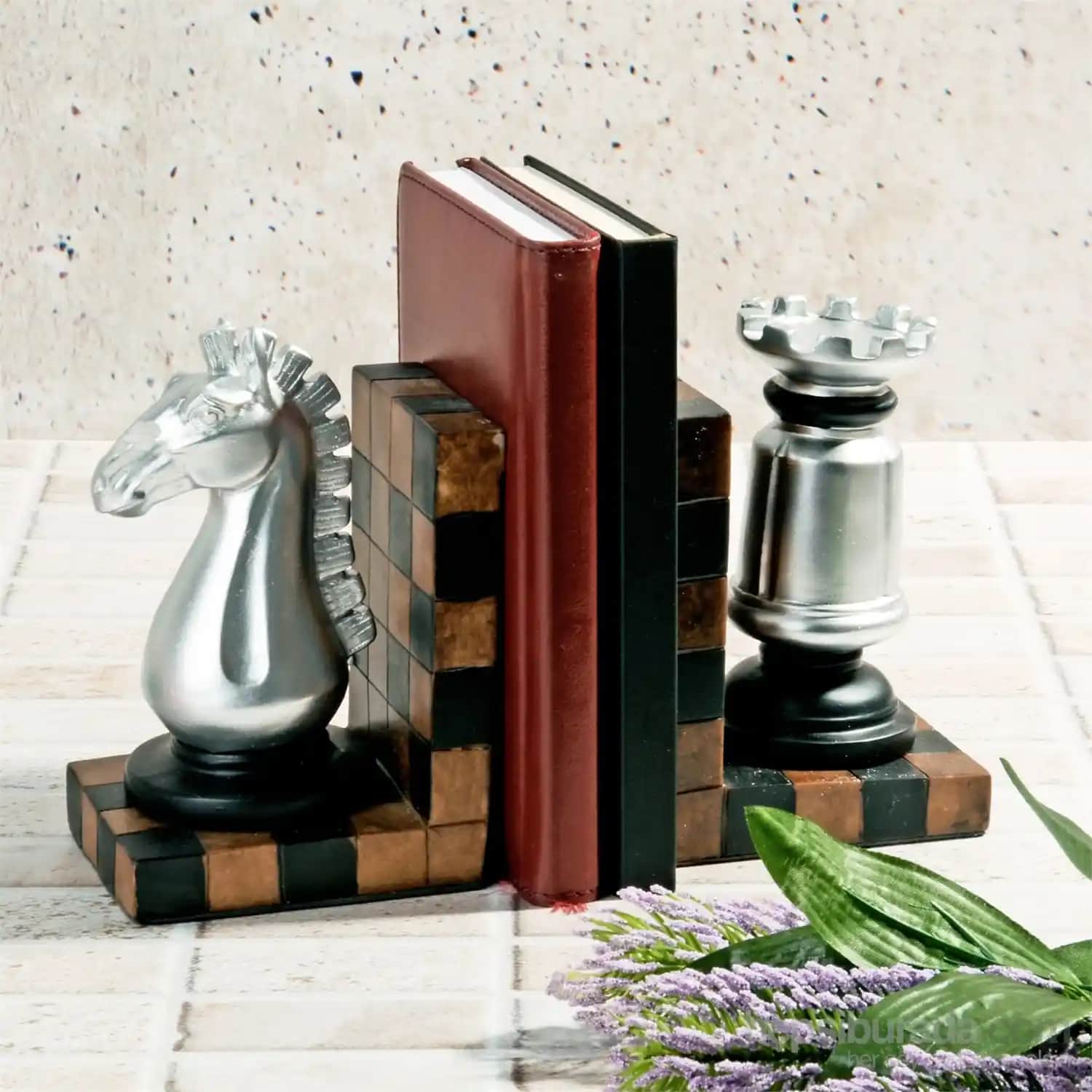 Kitap Tutacağı Seçenekleri ve Dekorasyonda Kullanım İpuçları