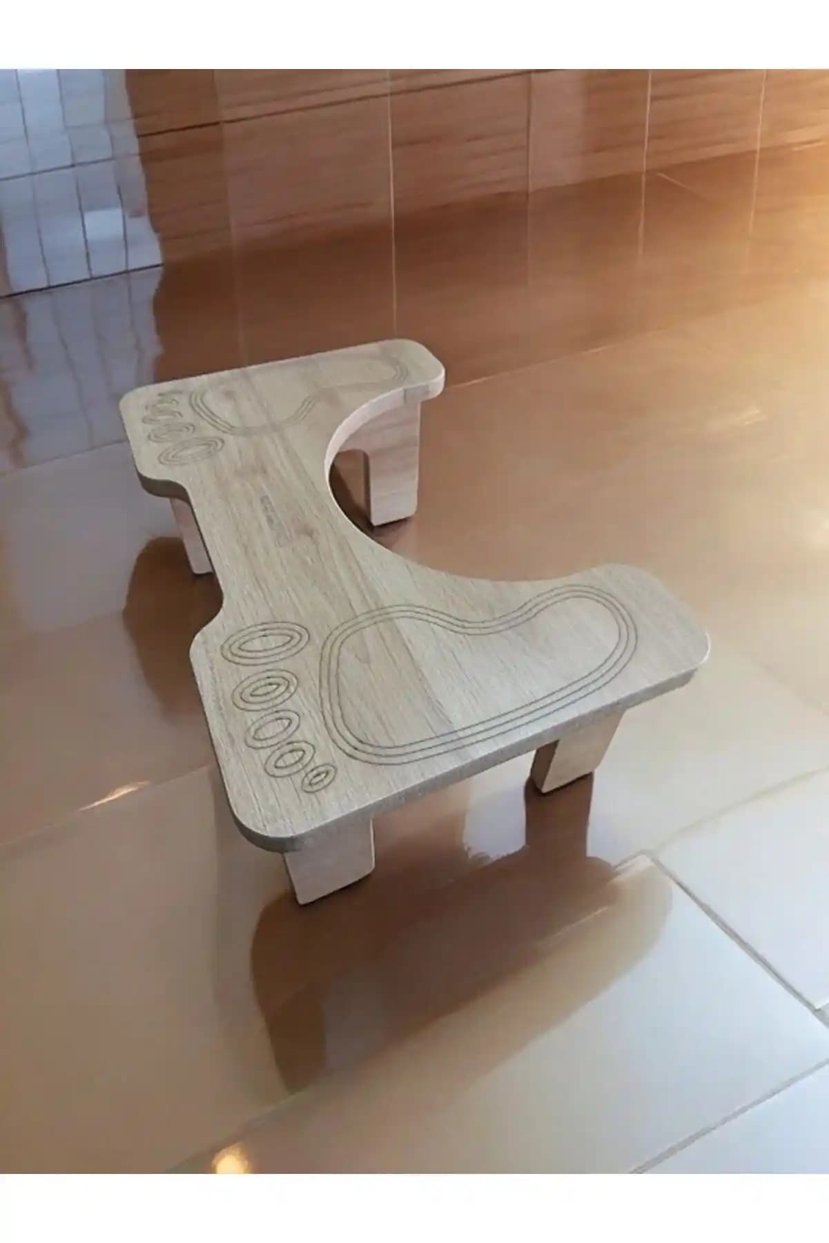 Klozet Ayaklığı ile Banyonuzu Hem Şık Hem İşlevsel Hale Getirin