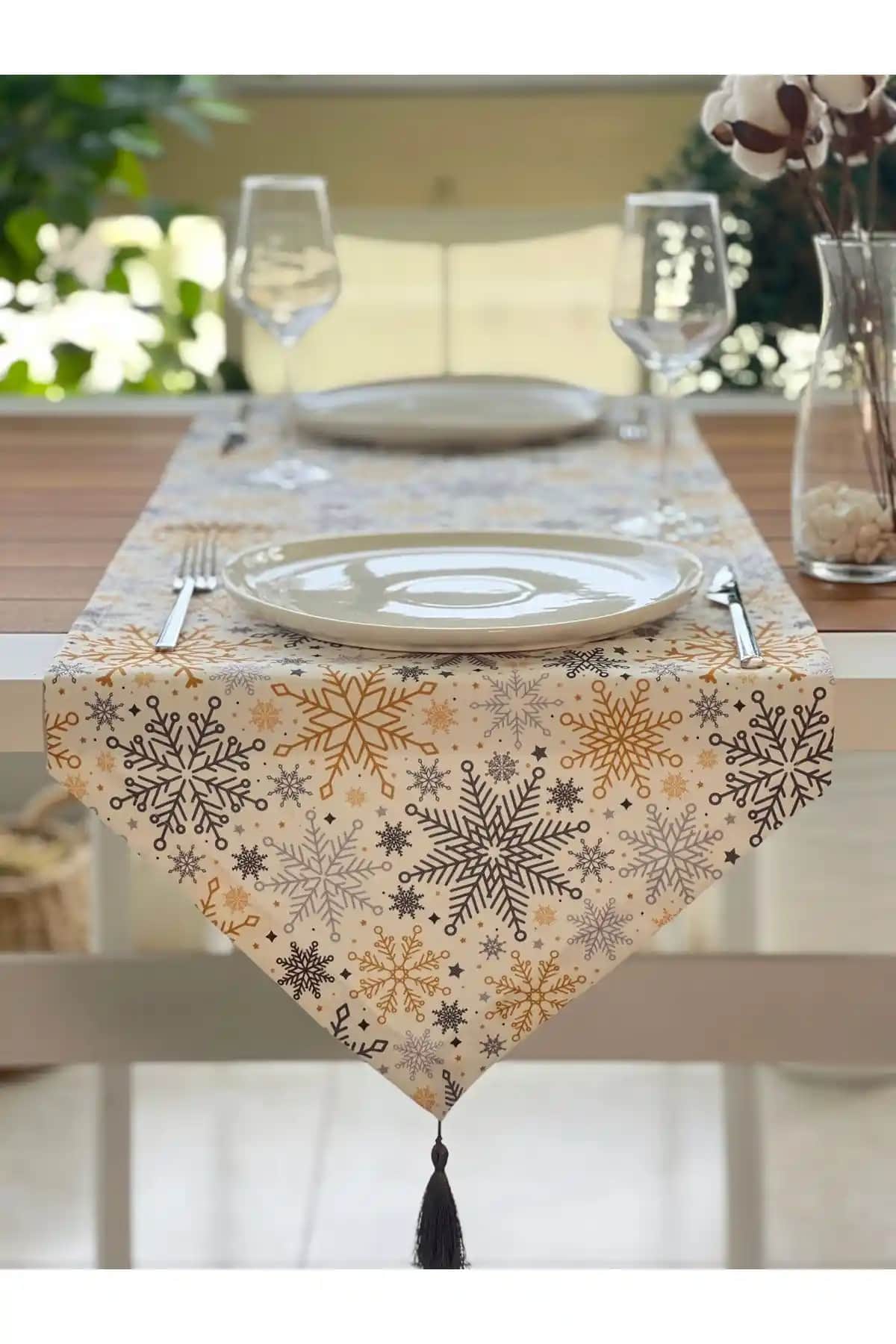 Koçtaş Runner Örtüleri ile Ev Dekorasyonunda Şıklık ve Fonksiyonellik Sağlama