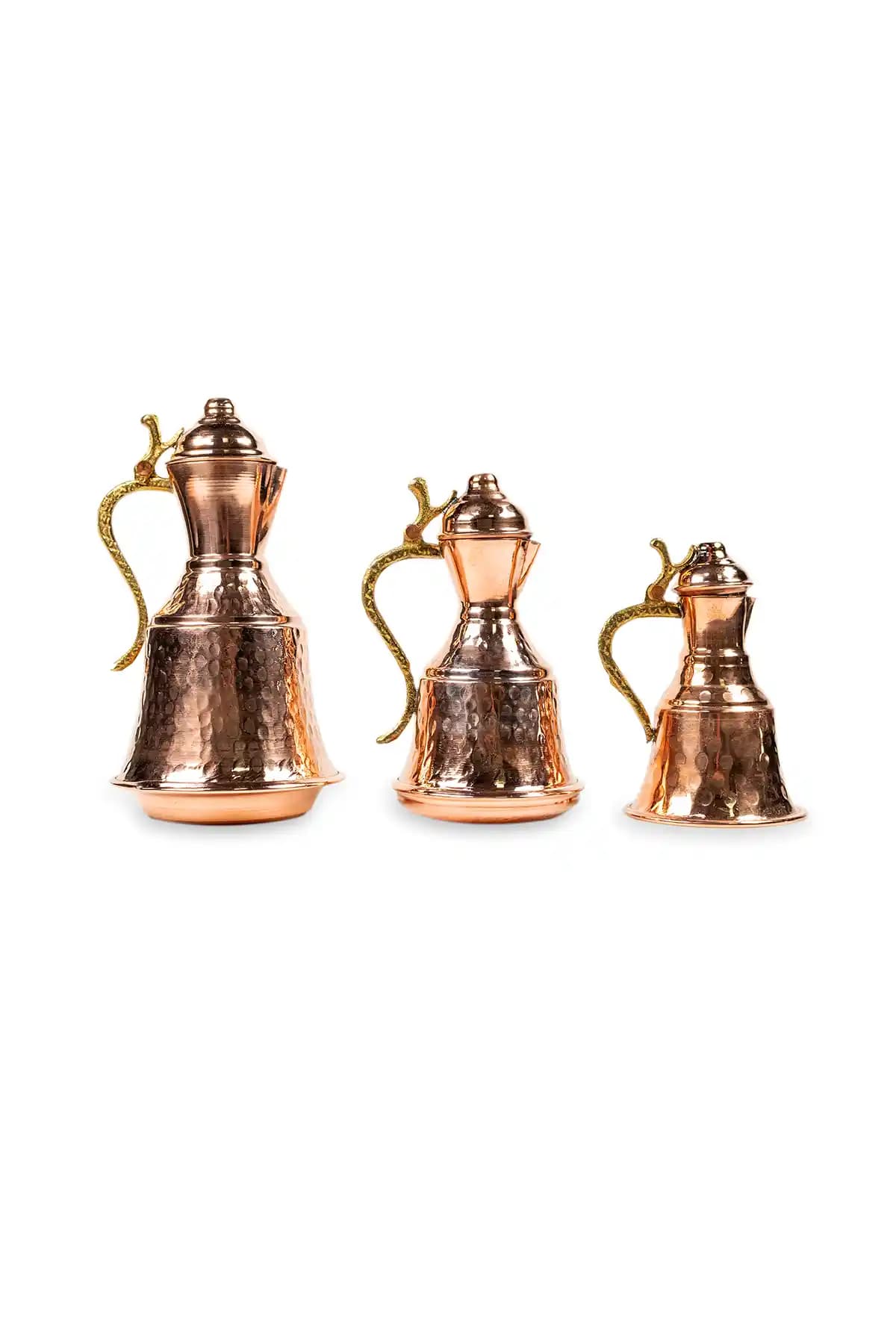 Küçük Güğüm Dekorasyonda Zarafet ve İşlevsellik: Modern ve Geleneksel Kullanım Fikirleri