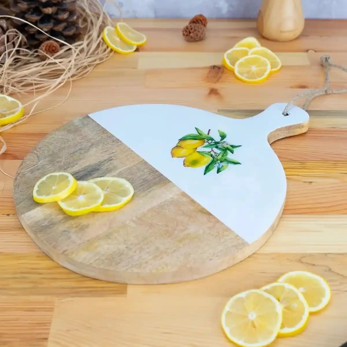 Küçük Kesme Tahtası Seçimi ve Dekoratif Kullanım İpuçları